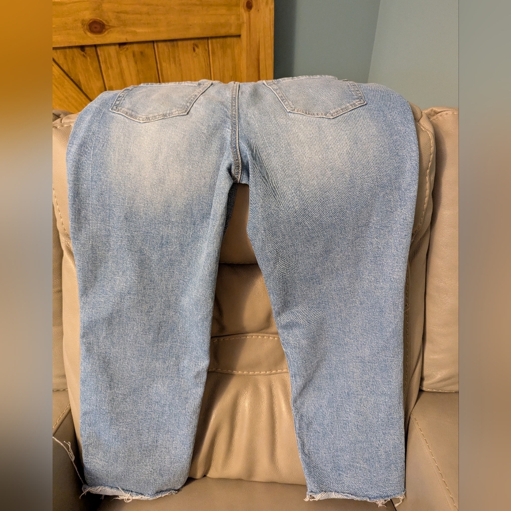 High Rise Capri jeans - Picture 5 of 7